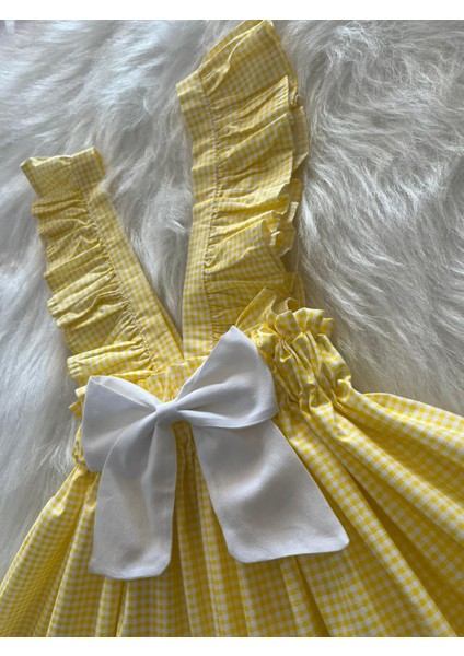 Kız Çocuk Sarı Pötikareli Beyaz Fiyonklu Fırfır Askılı Salopet Elbise (%100 Pamuk Kumaş) indirimleri