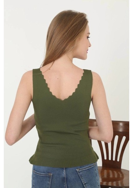 Kadın V Yaka Fırfır Detay Crop - Yeşil fiyatları