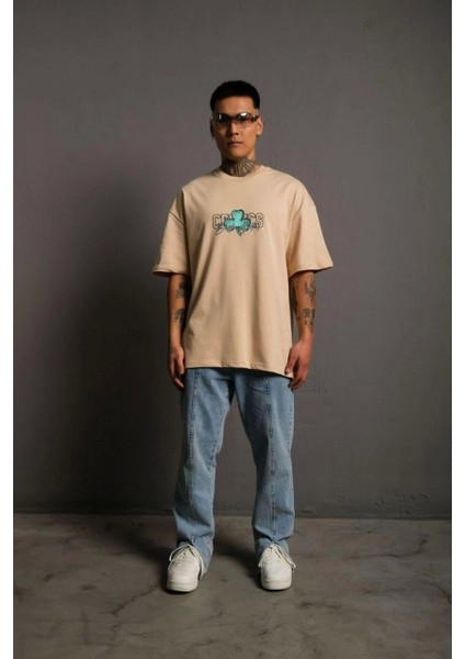 Erkek Sırt Baskılı t-Shirt - Bej fırsatları