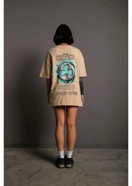 Kadın Sırt Baskılı T-Shirt - Bej fiyatları