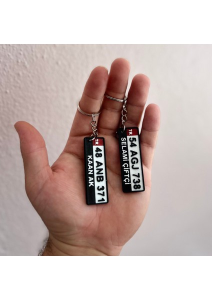 Kişiye Özel Plaka Anahtarlık Çiftli Set (2 Adet) - Isimli ve Plakalı Araç Anahtarlığı fiyatları