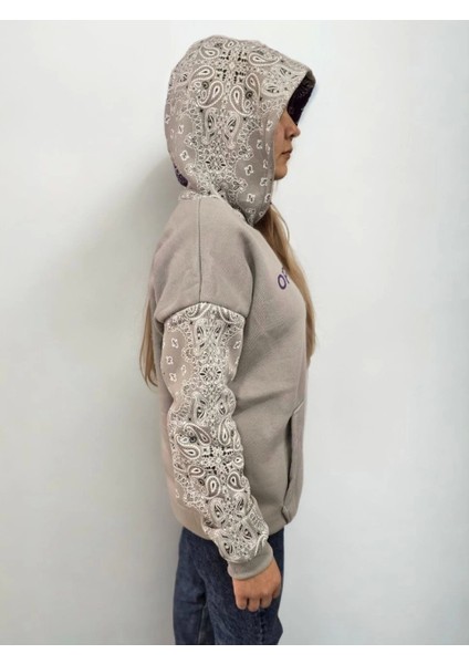 Kadın Baskılı Kapüşonlu Sweatshirt - Gri fırsatları