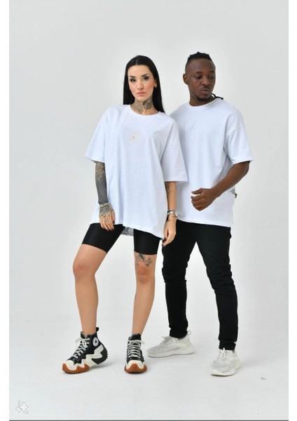 Unisex Basic Bisiklet Yaka Oversize T-Shirt - Beyaz