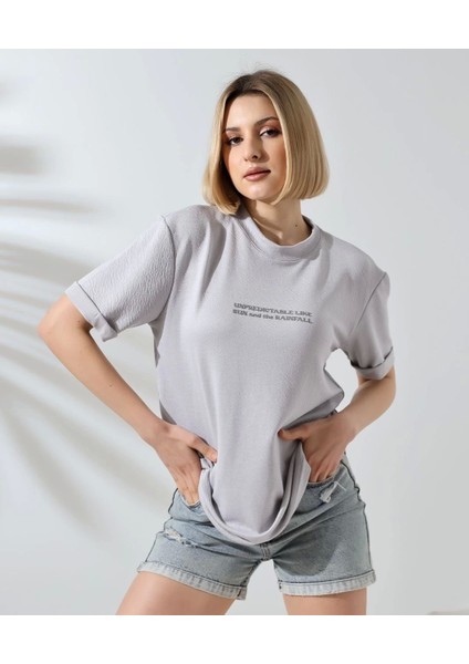 Unisex Bisiklet Yaka Baskılı Slim Fit T-Shirt - Boyalı Gri fiyatları