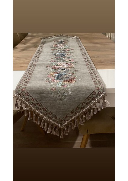 Goblen Püsküllü Runner