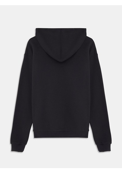 Düz Kapüşonlu Fermuarsız Regular Fit Siyah Sweatshırt fiyatları