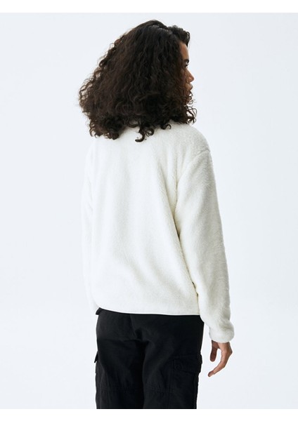 Örme Fermuarlı Peluş Krem Hırka modelleri