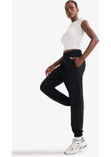 fit Sporcu Jogger Eşofman Altı Standart Fit Modal Çift Cepli Basic DÜZ B1794AX25AU modelleri