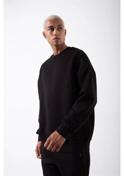 Unisex Biskilet Yaka Üç Iplik Sweatshirt - Siyah
