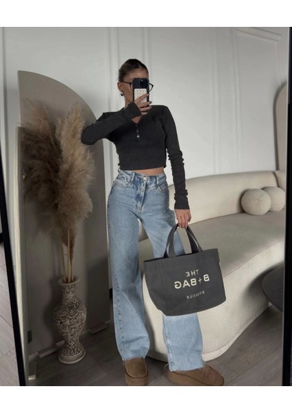 Düğme Detaylı Yıkamalı Crop fiyatları