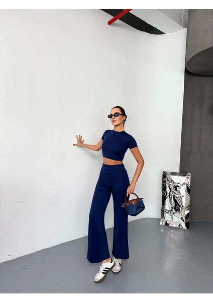 Osy Modal Yumuşak Dokulu Kumaş Kısa Kollu Crop Alt Ispanyol Paça Pantalon Ikili Takım - Lacivert