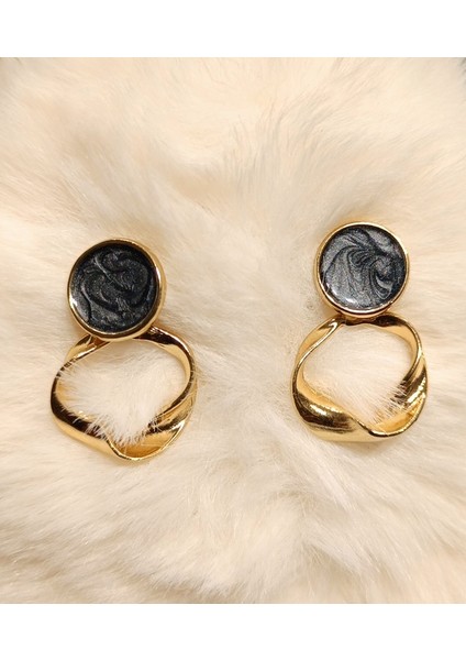 Gold Figürlü Gösterişli Küpe fiyatları