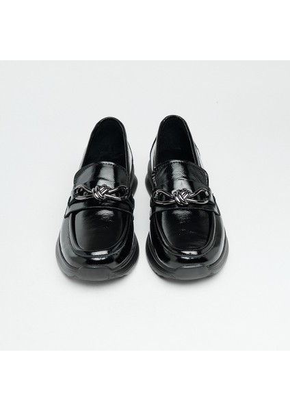 Günlük Hakiki Deri Kadın Tokalı Casual Ayakkabı modelleri