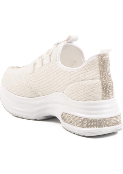 702322 Z Beyaz Kadın Taşlı Günlük Ayakkabı fırsatları