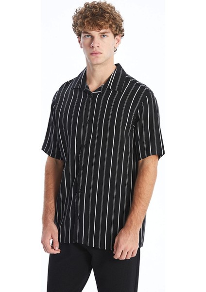 Xsıde Siyah Regular Fit Kısa Kollu Çizgili Viskon Erkek Gömlek