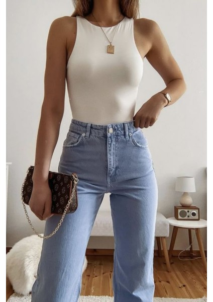 Astarlı Halter Yaka Yumuşak Dokulu Esnek Çıtçıtlı Bodysuit indirimleri