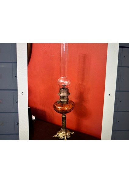 Fransız Pirinç ve Mermer Kaideli Gaz Lambası - 67 cm Boyunda