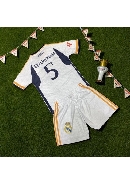 Bellingham Real Madrid Şortlu T-Shirt Çocuk Halı Saha Forma modelleri