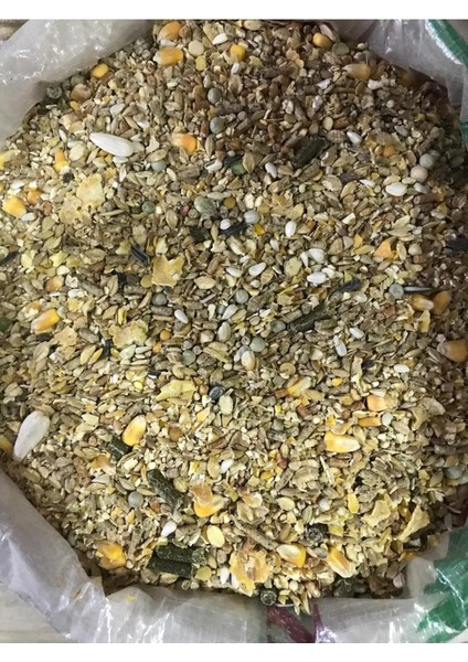 4 kg Tavşan Kemirgen Yemi Karışık Lüks Yem