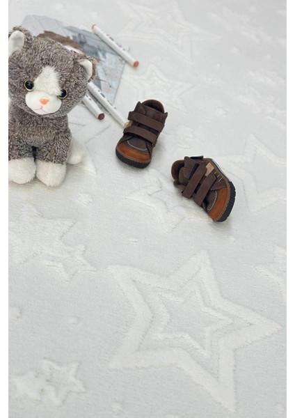 Stary Iskandinav Dokuma Bukleli Premium Beyaz Puffy Peluş Çocuk Halısı modelleri