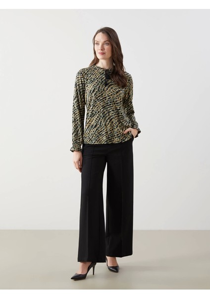 Lcw Grace Karişik Bağlamalı Yaka Etnik Desenli Bluz fiyatları