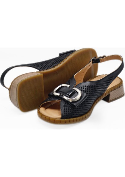 Kadın Sandalet 2512003Y fırsatları
