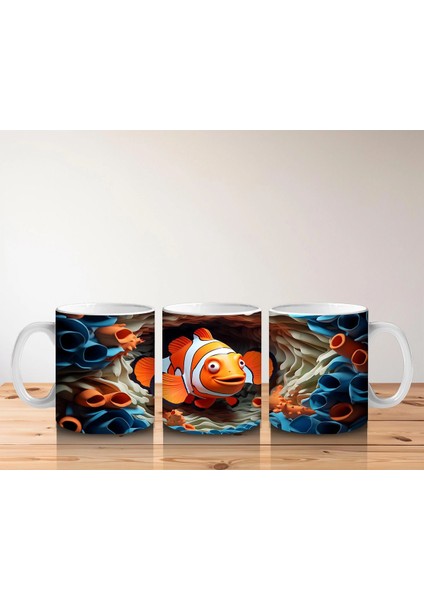 Mercanlar Arasında Yüzen Neşeli Palyaço Balığı – Baskılı Kahve Kupası indirimleri