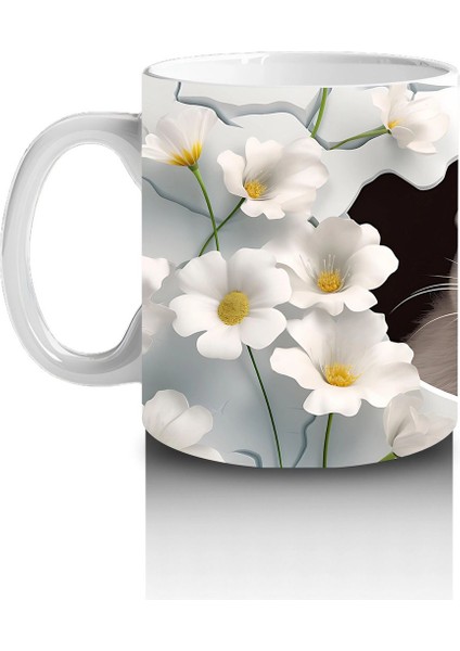 Beyaz Çiçekler Arasında Gülümseyen Sevimli Ayı – Baskılı Kahve Kupası fiyatları
