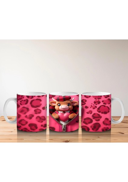 Leopar Desenli Zemin Üzerinde Buzağı Figürü - Baskılı Kahve Kupası indirimleri