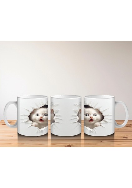 Kırık Duvar Arasında Sevimli Yavru Kedi – Baskılı Kahve Kupası indirimleri