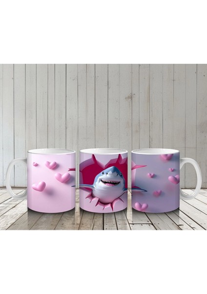 Kalp Şeklinde Çatlakta Bakan Sevimli Köpek Balığı – Baskılı Kupa Bardak