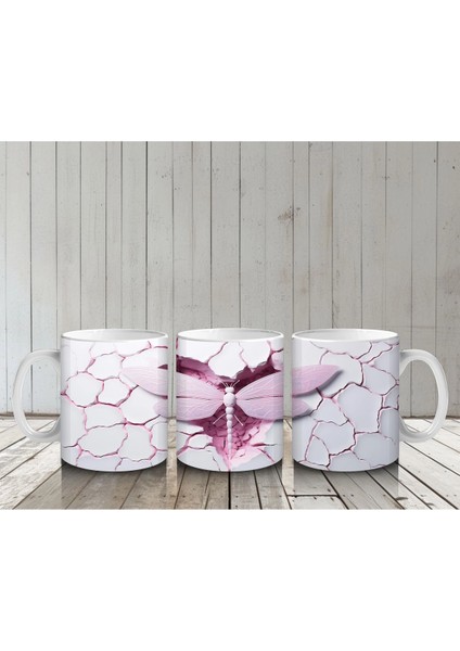 Çatlak Arka Planlı Pembe Kanatlı Kelebek – Baskılı Kupa