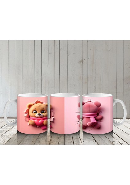 Kalpli Figür Tutan Sevimli Ayıcık Karakteri (Ön ve Arka) - Baskılı Kahve Kupası
