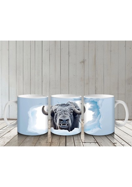 Gökyüzü Fonunda Yaban Mandası Figürü – Baskılı Kupa