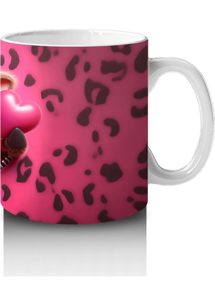 Leopar Desenli Kalpler Arasında Tatlı Buzağı – Baskılı Kupa fırsatları