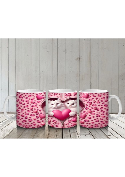 Kalp Şeklindeki Çatlakta Iki Sevimli Kedi – Baskılı Kahve Kupası