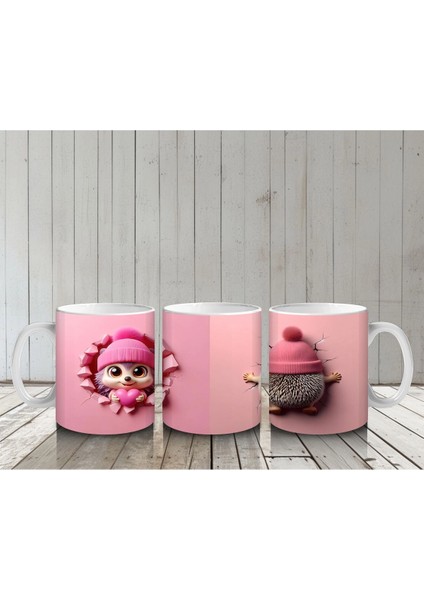 Ponponlu Şapkalı Maskot Kız ve Örgü Bere Figürü – Baskılı Kahve Kupası