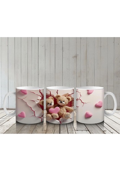 Kalplerle Süslenmiş Sarılan Ayıcıklar – Baskılı Kahve Kupası