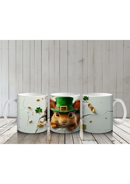 St. Patrick Temalı Sincap Maskotu – Baskılı Kahve Kupası