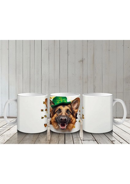 Şans Sembolleriyle Çevrili Leprechaun Alman Kurdu - Baskılı Kahve Kupası