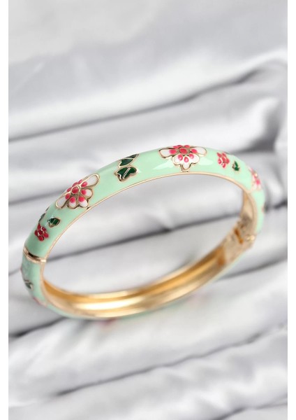 Mineli Pirinç Su Yeşili Çiçek Motifli Gold Kadın Kelepçe