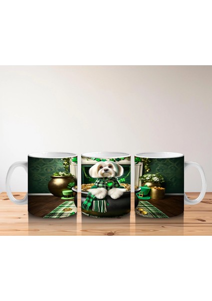 Yeşil Temalı Masada Oturan St. Patrick Bulldog – Baskılı Kahve Kupası indirimleri