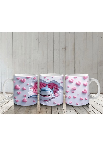 Pembe Kalpler Arasında Bakan Sevimli Köpek Balığı – Baskılı Kahve Kupası