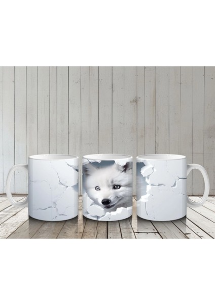 Beyaz Çatlaklı Fon Üzerinde Tilki Yavrusu – Baskılı Kahve Kupası