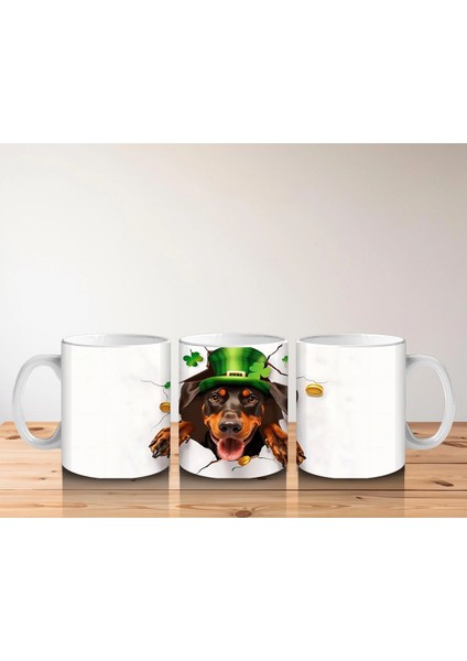 Şapkalı Doberman ve Dört Yapraklı Yoncalar – Baskılı Kahve Kupası indirimleri