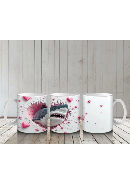 Kalpli Çatlakta Uzatan Köpek Balığı – Baskılı Kahve Kupası