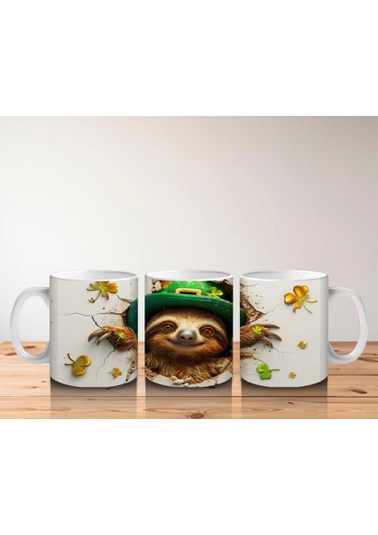 Yonca Yapraklarıyla Süslenmiş Gülümseyen Tembel Hayvan – Baskılı Kahve Kupası indirimleri
