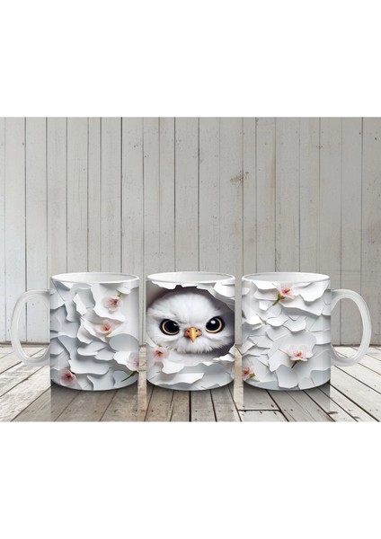 Beyaz Yapraklar Arasında Göz Alıcı Baykuş – Baskılı Kahve Kupası