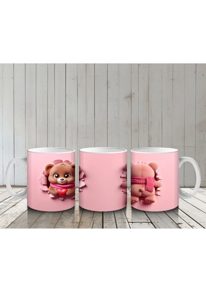 Pembe Arka Planda Kalpli Ayıcık – Baskılı Kahve Kupası