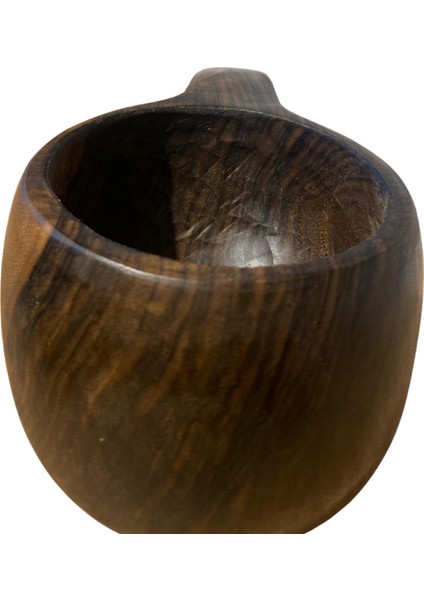 El Yapımı Geyik Detaylı Ceviz Ağacı Kuksa Bardak – Model No: 25 (Özel Yapım)